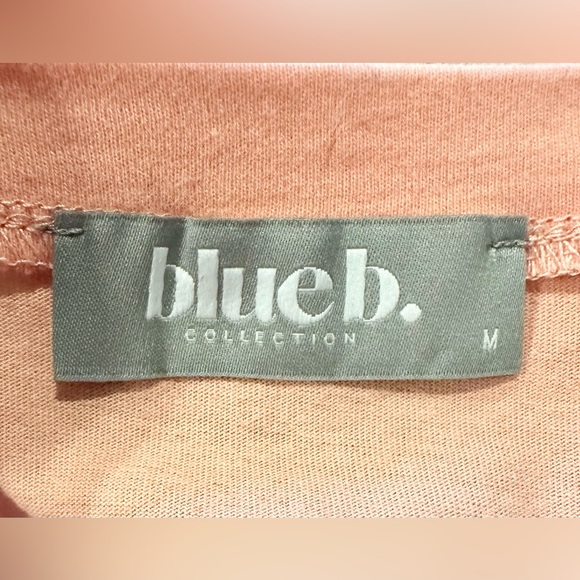 NWOT BiBi Peach Color Rhinestone and Pearl Fringe Top - Picture 11 of 14